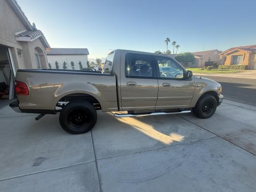 2003 Ford F-150 XLT SuperCrew