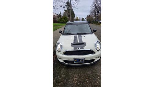 2011 MINI Cooper S Clubman Base