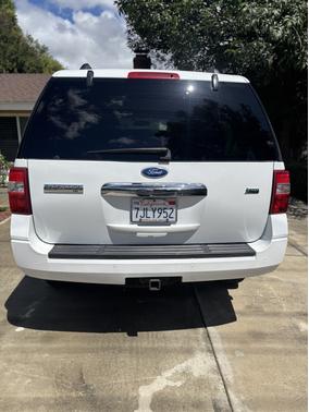 2011 Ford Expedition XLT