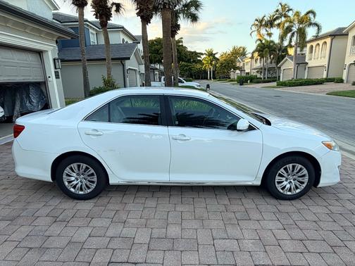 White 2012 Toyota Camry LE