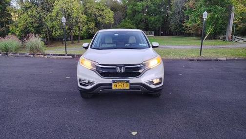 White 2016 Honda CR-V EX