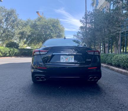 2022 Maserati Ghibli Modena