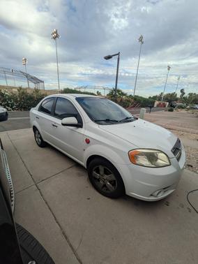 White 2008 Chevrolet Aveo LT
