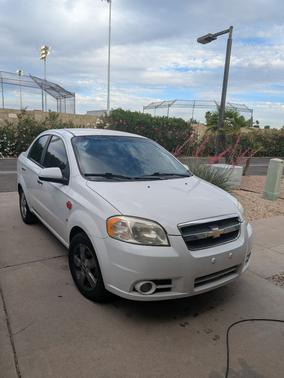 White 2008 Chevrolet Aveo LT