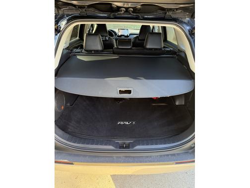 2019 Toyota RAV4 Adventure