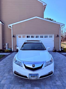 2011 Acura TL Technology