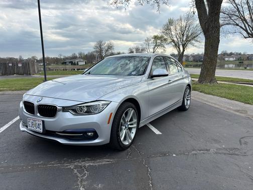 Silver 2018 BMW 330 i xDrive