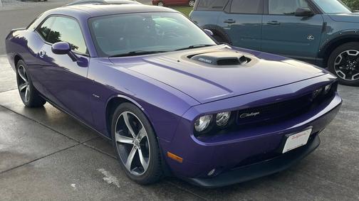 Purple 2014 Dodge Challenger R/T