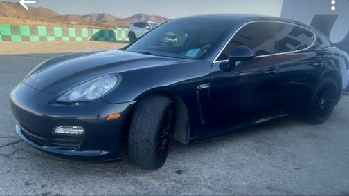 2010 Porsche Panamera Panamera S