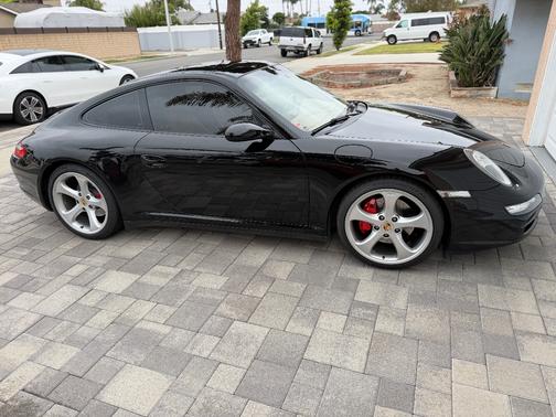Black 2006 Porsche 911 911 Carrera 4S