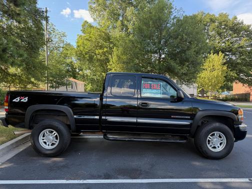 2004 GMC Sierra 2500 SLT H/D Extended Cab