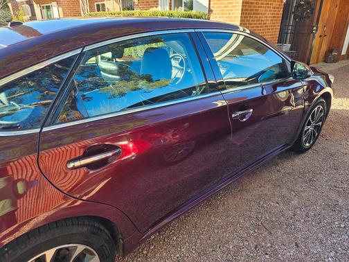 2016 Toyota Avalon XLE