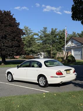 White 2004 Jaguar S-Type 3