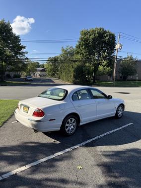 White 2004 Jaguar S-Type 3
