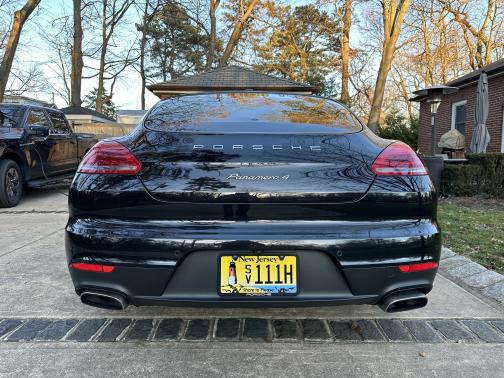 2014 Porsche Panamera 4