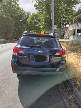 2010 Subaru Outback 2.5 i Premium