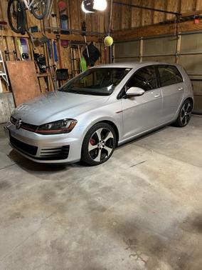 2016 Volkswagen Golf GTI 2.0T S 4-Door