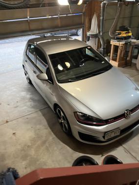 2016 Volkswagen Golf GTI 2.0T S 4-Door