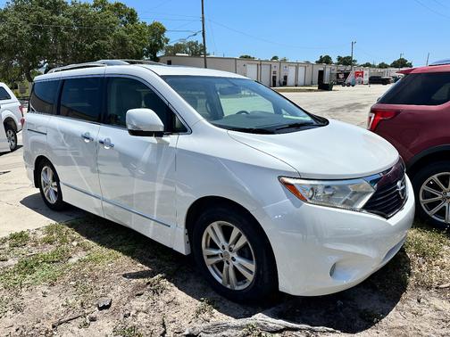 2012 Nissan Quest LE