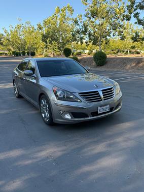 Silver 2013 Hyundai Equus Signature