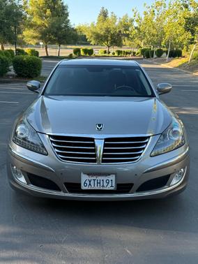 Silver 2013 Hyundai Equus Signature