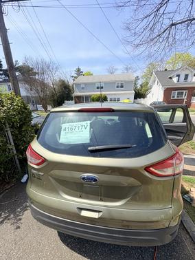 Green 2013 Ford Escape S