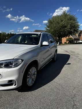White 2017 BMW X5 xDrive35i