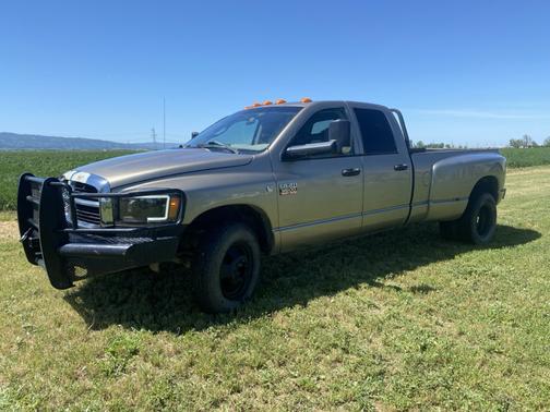2009 Dodge Ram 3500 ST Quad Cab DRW
