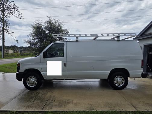 White 2013 Ford E250 Cargo