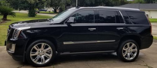 Photo 1 of 8 of 2015 Cadillac Escalade Premium