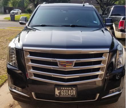 Photo 2 of 8 of 2015 Cadillac Escalade Premium