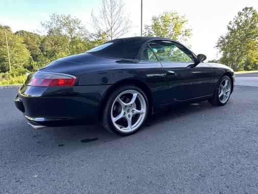 2002 Porsche 911 Carrera 4 Cabriolet