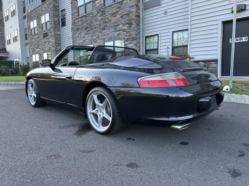 2002 Porsche 911 Carrera 4 Cabriolet