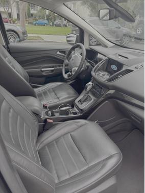 2017 Ford C-Max Energi Titanium