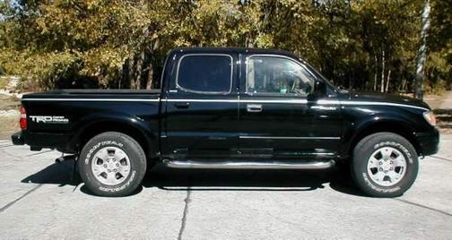 Black 2003 Toyota Tacoma PreRunner Double Cab