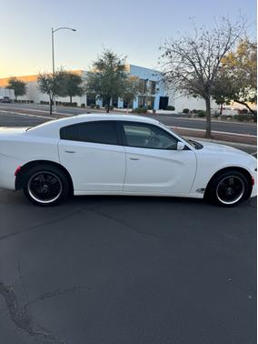 2015 Dodge Charger SE