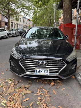 Black 2018 Hyundai SONATA SE