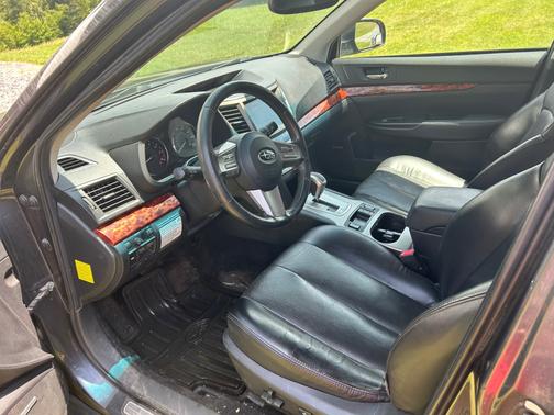 2011 Subaru Outback 3.6 R Limited