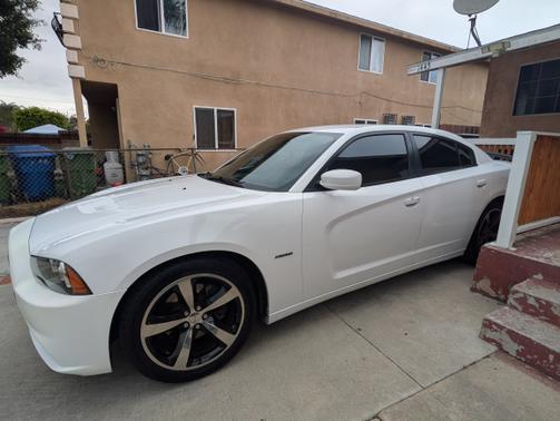 2014 Dodge Charger R/T