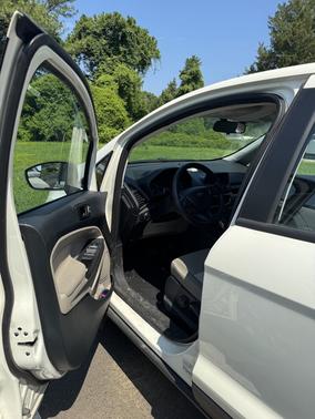 2022 Ford EcoSport S