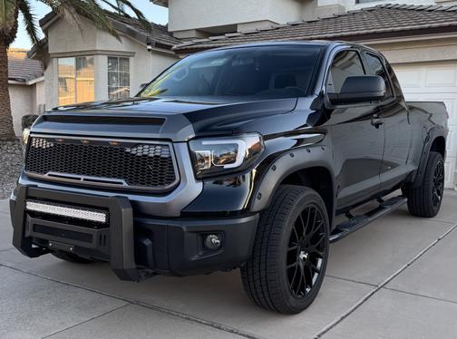 2014 Toyota Tundra SR