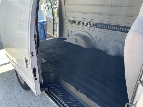 2010 Ford E250 Base