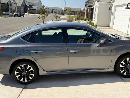 2019 Nissan Sentra SR