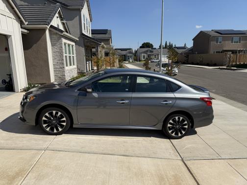 2019 Nissan Sentra SR