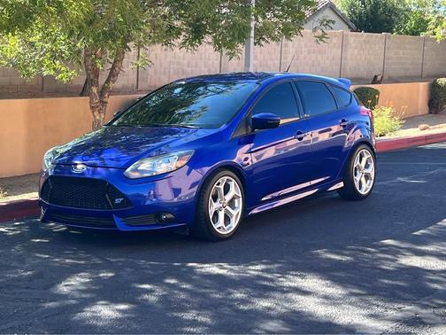 Blue 2013 Ford Focus ST Base