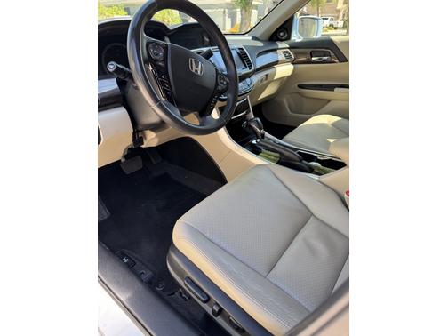 2017 Honda Accord Hybrid Touring