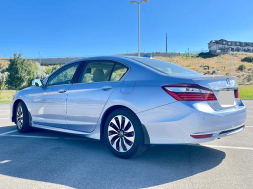 2017 Honda Accord Hybrid Touring