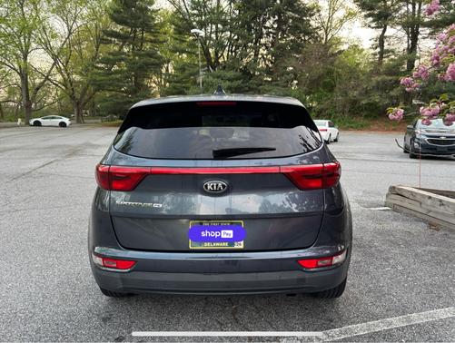 Blue 2018 Kia Sportage LX