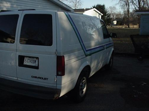 2005 Chevrolet Astro Base