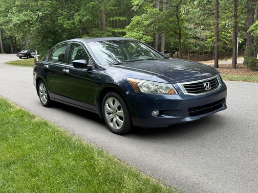 Blue 2010 Honda Accord EX-L